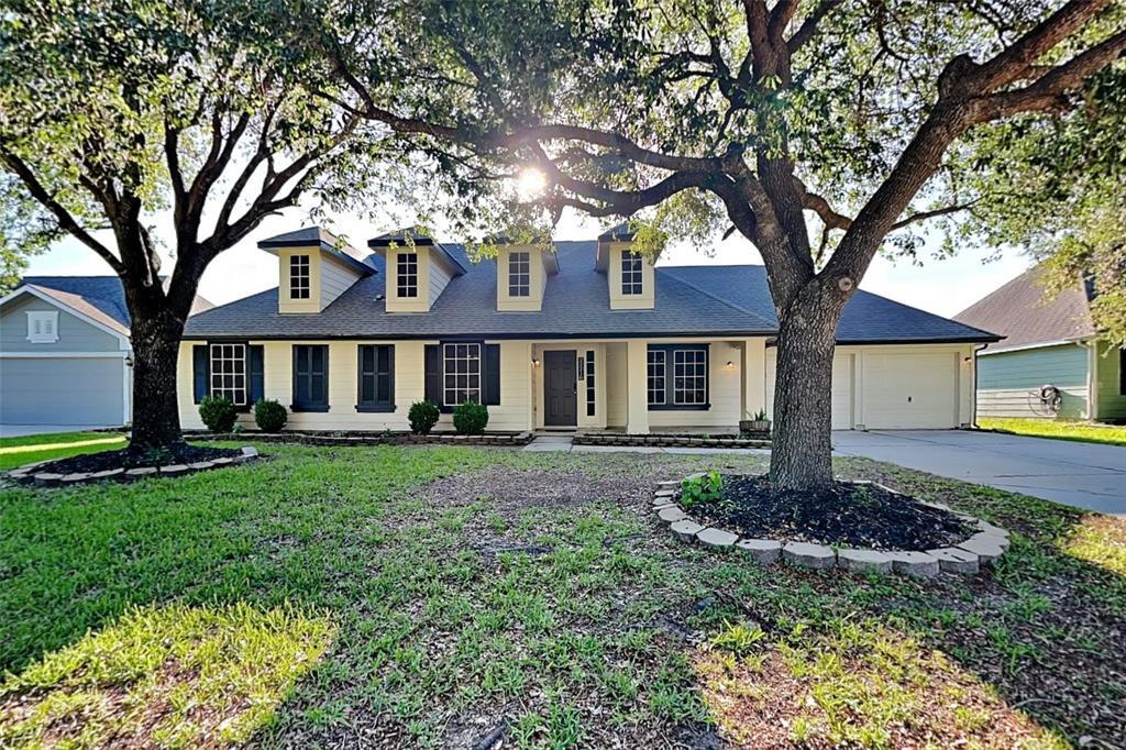 Foto principal - 22210 Summer Breeze Ln