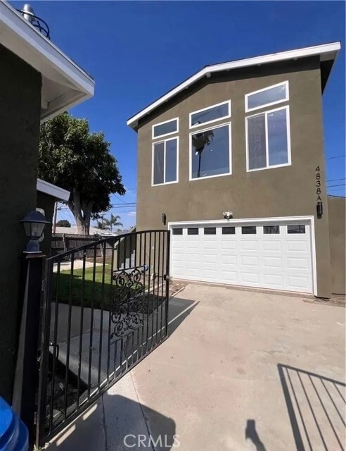 Building Photo - 4838 Gundry Ave