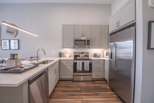 Beautiful Modern Kitchen - The Grand at Hill Street