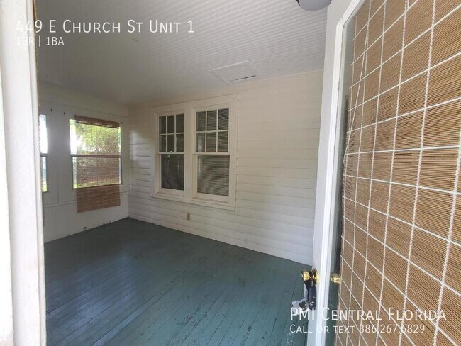 Building Photo - Darling 1 Bedroom 1 Bath Apartment in Deland