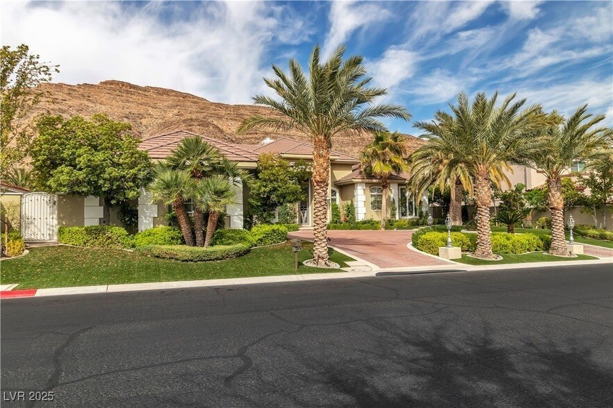 Foto principal - 2733 Red Arrow Dr