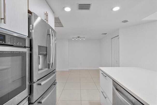 Foto del edificio - 1250 S Miami Ave