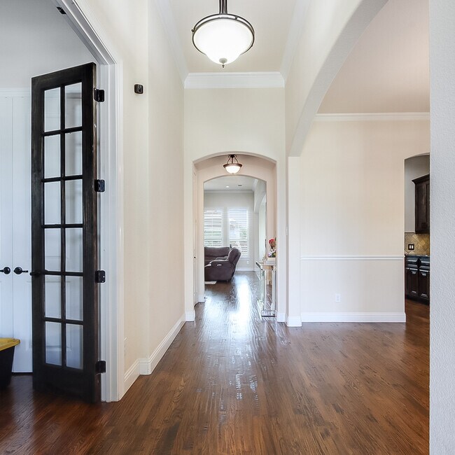 Building Photo - 4018 Bear Creek Ct