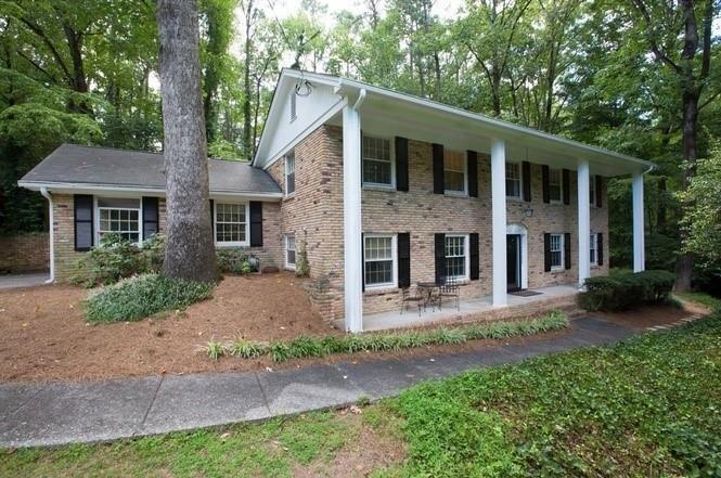 Primary Photo - 3560 Embry Cir
