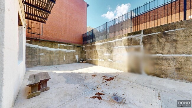Building Photo - 75 Pierrepont St
