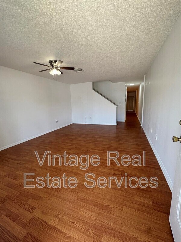 Building Photo - 1324 Kelridge Pl