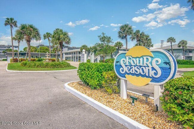 Foto del edificio - 3799 S Banana River Blvd