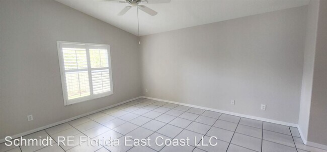 Building Photo - 2 br, 2 bath House - 451 10th Place