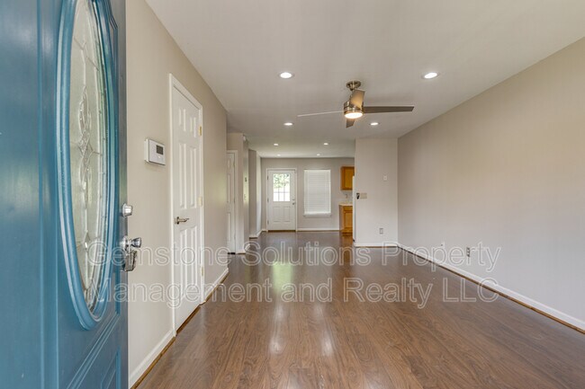 Building Photo - 4121 Providence Park Lane