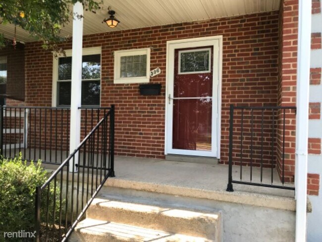 Building Photo - 4 br, 2 bath House - 506 Old Home Rd