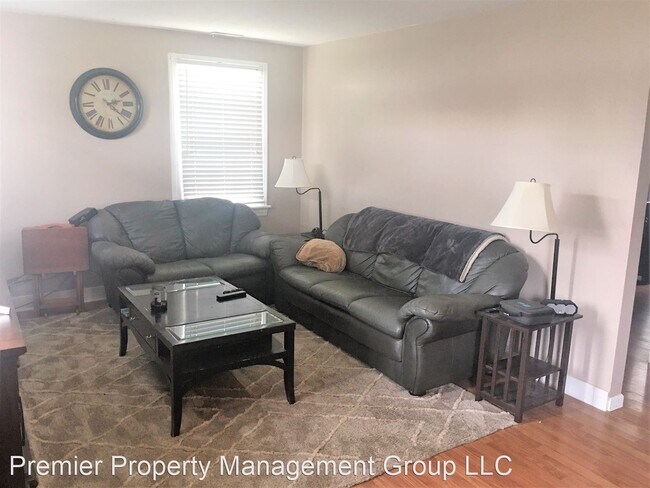 Foto del edificio - 3 br, 1 bath House - 319 Locust Avenue
