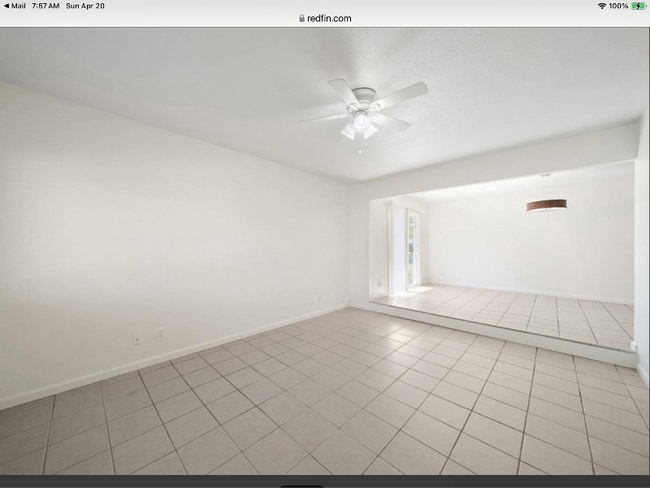 Foto del edificio - 3115 Manand St