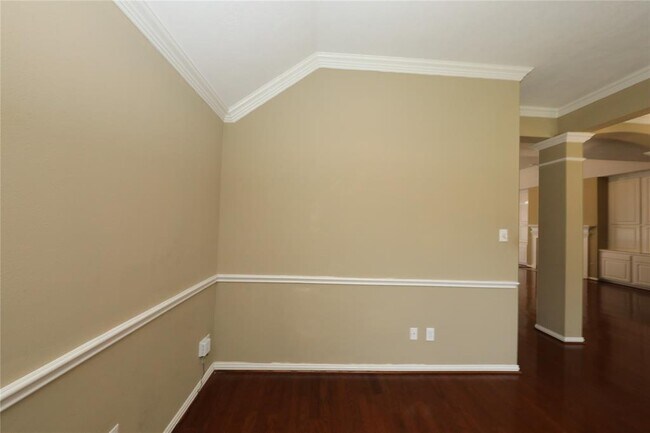 Foto del edificio - 12215 Shady Downs Dr