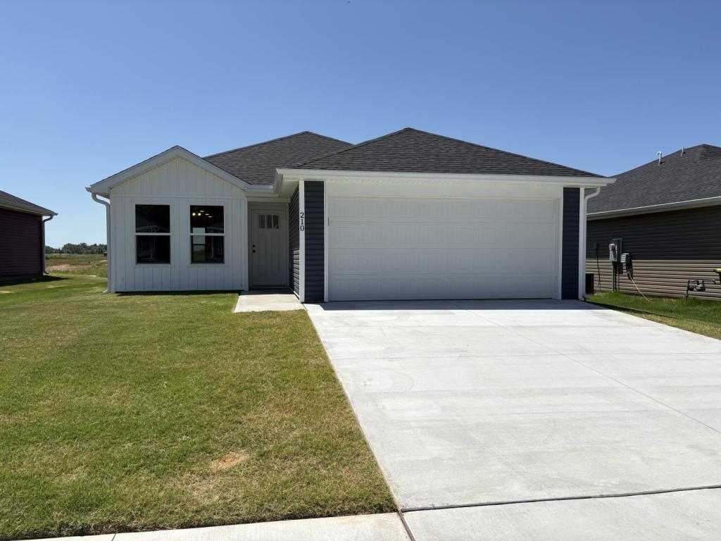 Foto principal - 210 Eagle Edge Dr