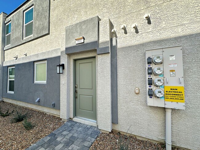 Foto del edificio - 1 WEEK FREE RENT! BRAND NEW BUILD! 2 BEDROOM TOWNHOME!