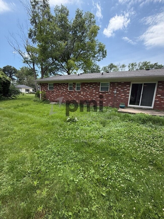 Building Photo - 951 Pawnee Rd