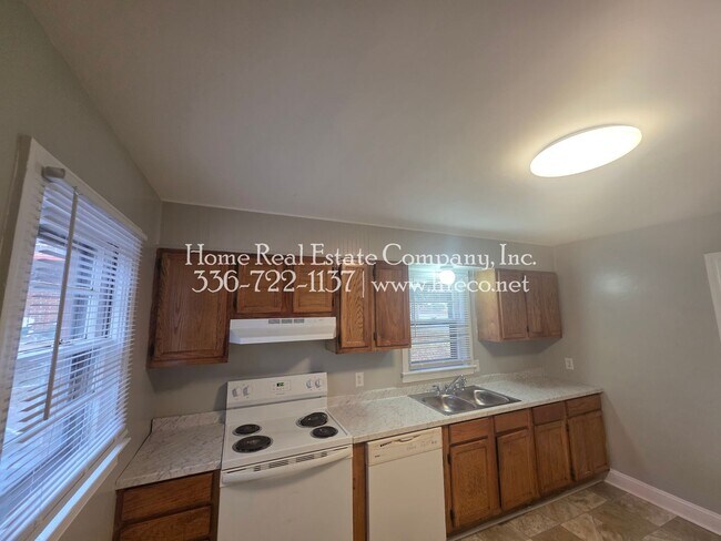 Building Photo - 1209 E. Third Street