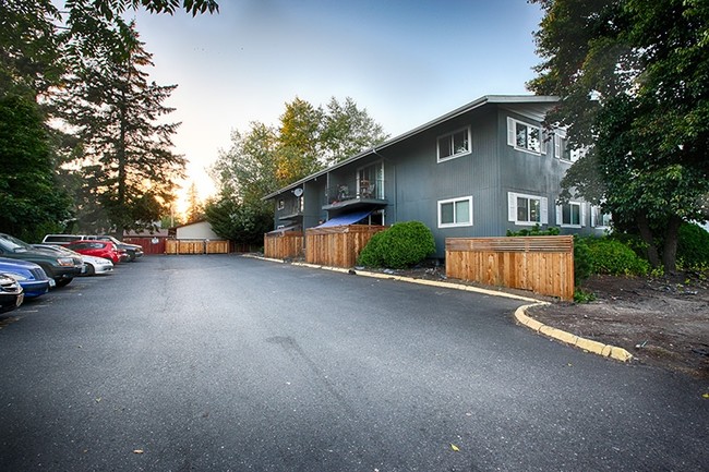 Building Photo - Powellhurst Apartments