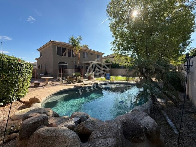 Building Photo - 3022 S Greenwood