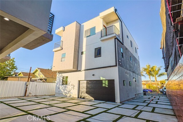 Foto del edificio - 4838 W 17th St