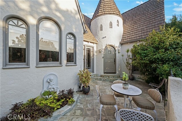 Foto del edificio - 1630 Warnall Ave