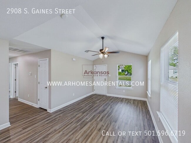 Building Photo - 2908 S Gaines St