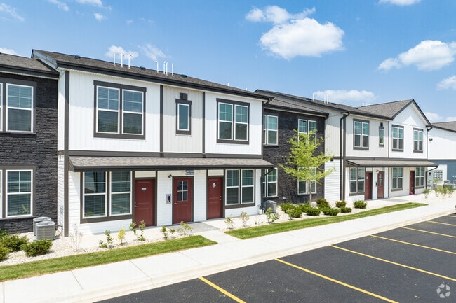 Building Photo - The Blake at Fox River