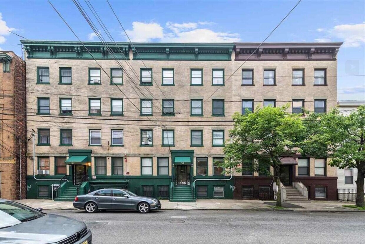59 St Pauls Ave Unit 1R, Jersey City, NJ 07306 Condo for Rent in