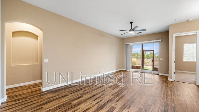 Building Photo - 5641 N Teaberry Ln