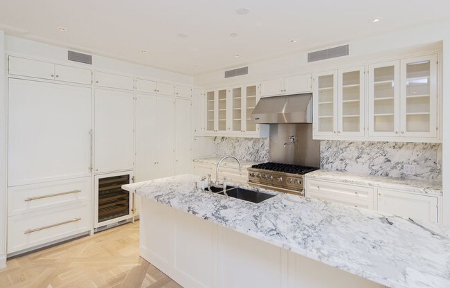 Foto del edificio - 222 E 82nd St