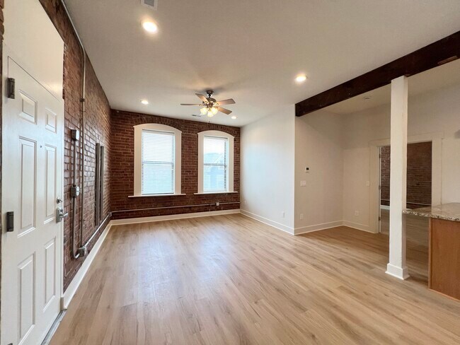 Foto del edificio - 517 Gillis St