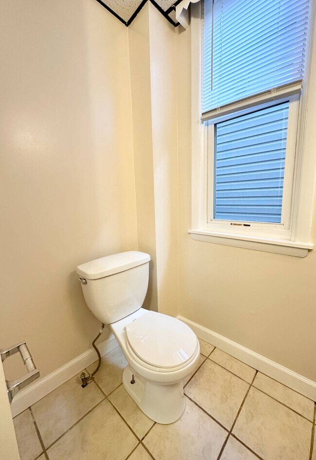 Foto del edificio - 1805 4th Ave