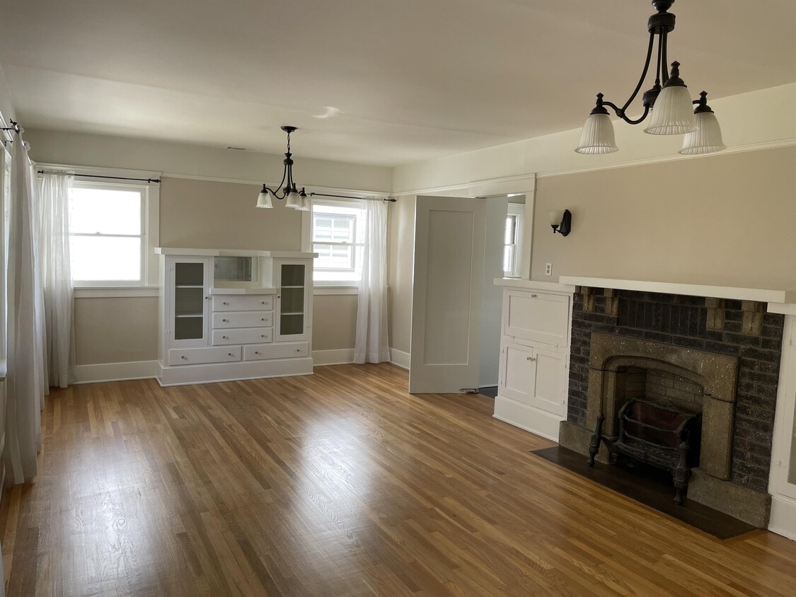 539 W Whiting Ave, Fullerton, CA 92832 House Rental in Fullerton, CA