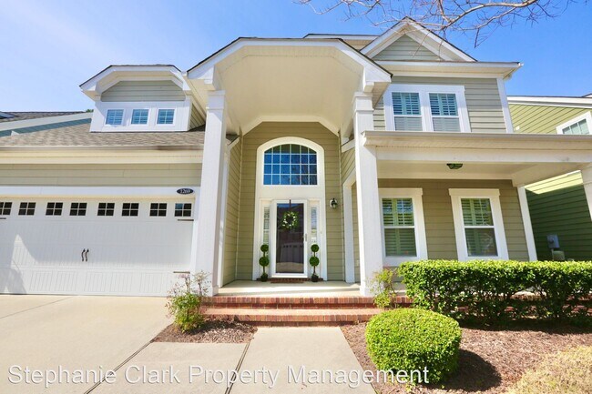Building Photo - 5 br, 2.5 bath House - 1269 Front Street