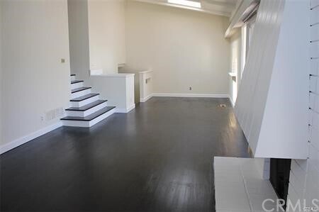 Building Photo - 406 Orion Way
