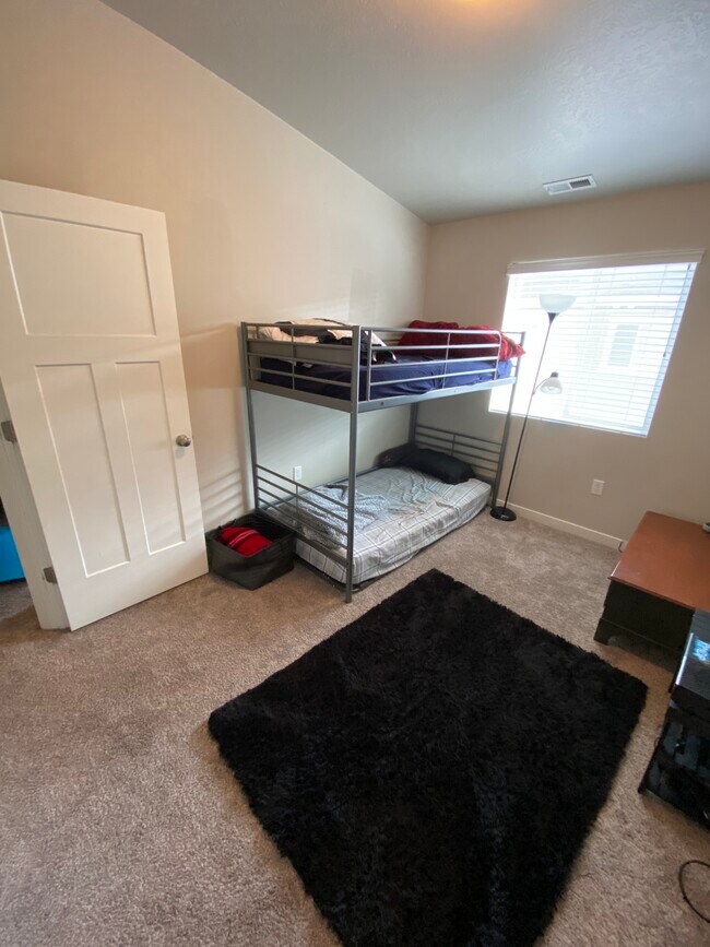 Foto del edificio - 1098 Emerald Pools Ln