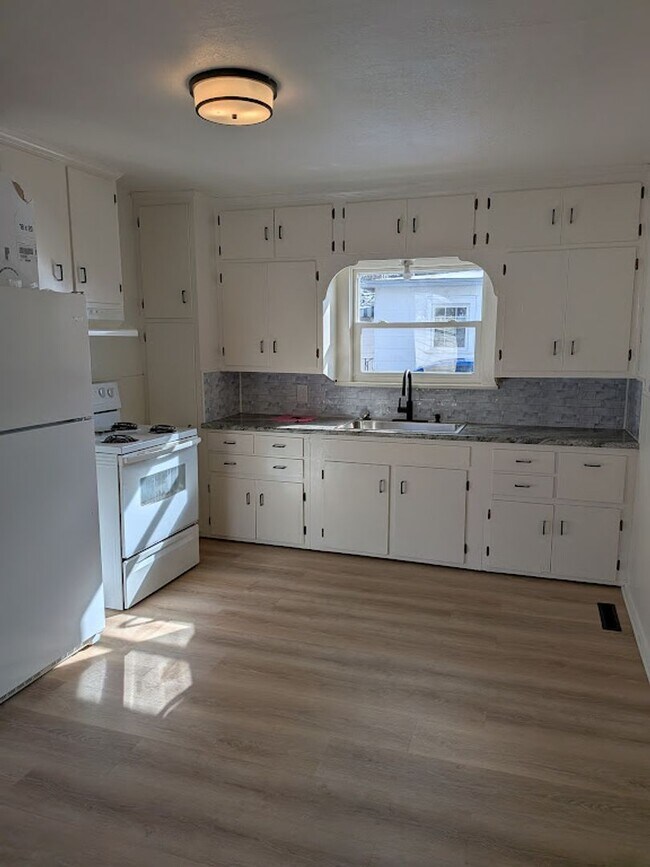 Foto del edificio - 622 Beckham St