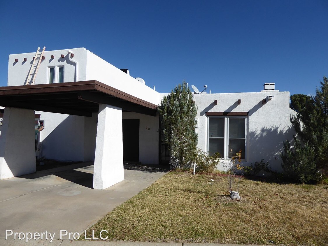 30 Calle Vadito NW, Albuquerque, NM 87120