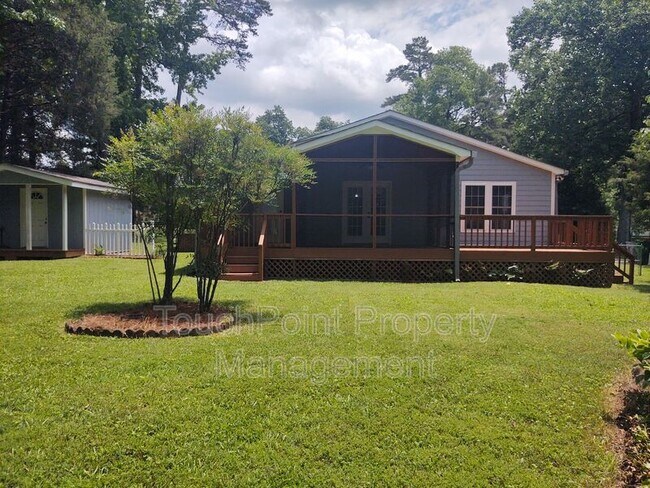 Building Photo - 4936 Lochlain Dr