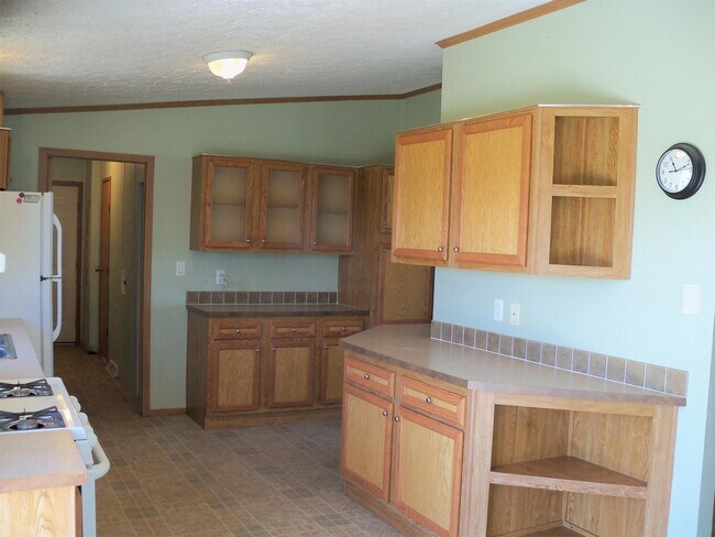 Building Photo - 8311 Shepherd Rd