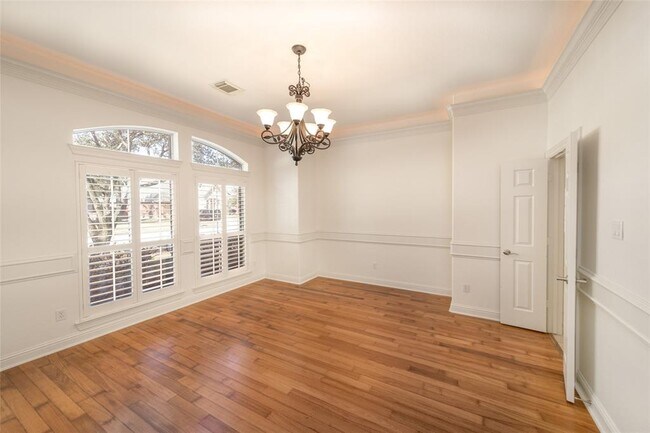 Building Photo - 12202 Laguna Terrace Dr