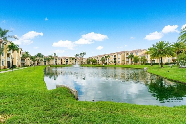 Building Photo - 2620 S University Dr