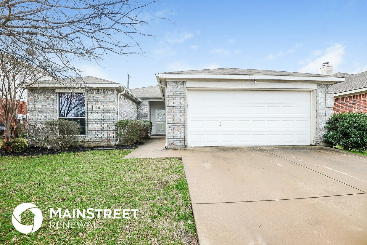 Foto principal - 4521 Badlands Dr