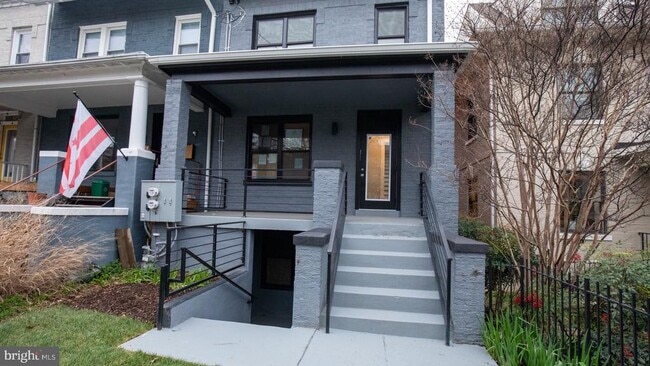 Building Photo - 1321 Shepherd St NW