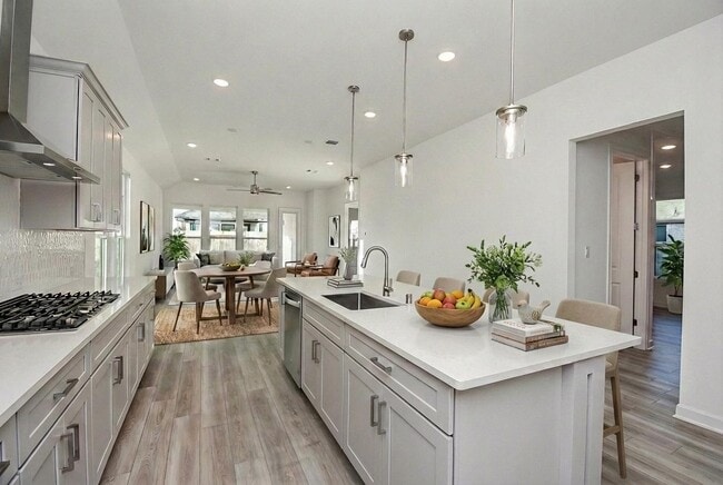 Foto del edificio - 25334 Balvaird Dr