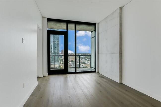 Foto del edificio - 610 Davis St