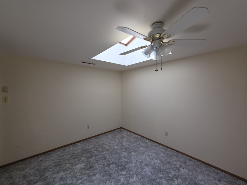 Foto principal - 7900 Buffalo Ave