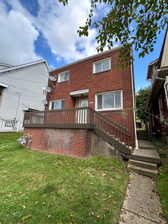 Building Photo - 942 Beaver Rd