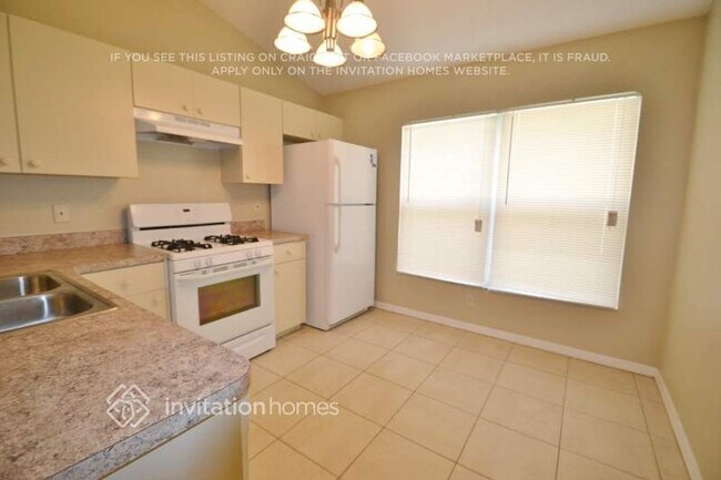 Foto del edificio - 920 Cape Cod Cir