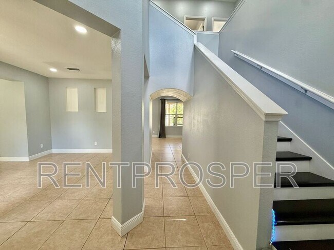Foto del edificio - 4205 Canby Dr